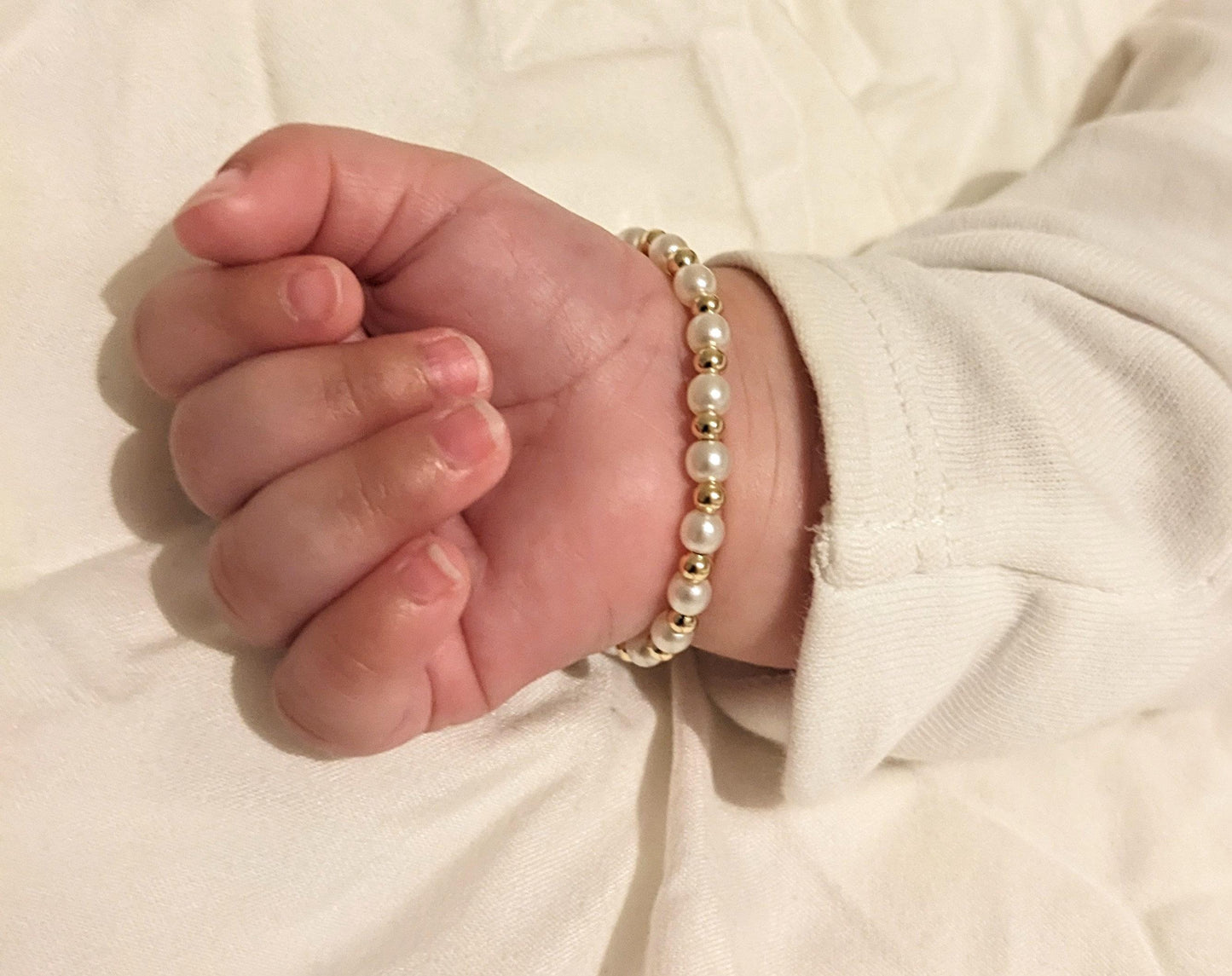 Children's bracelet - pearls and gold plated